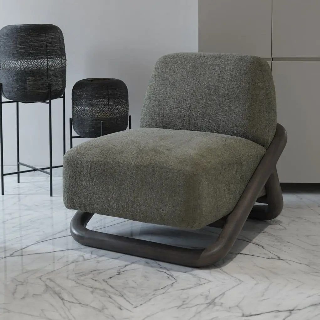 Osimiri Furniture Studio project photo 13
